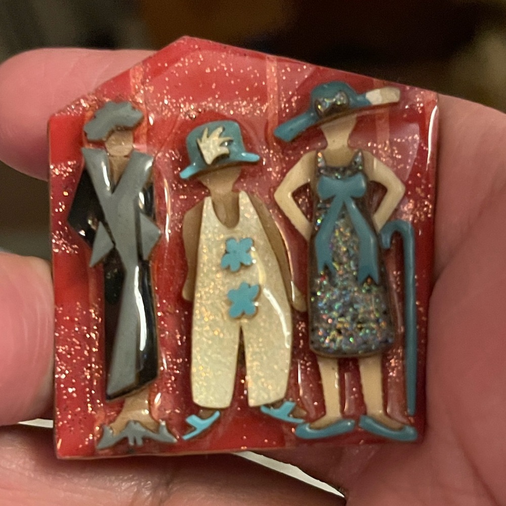 Designs By Lucinda Vintage 3 Gals Unique Brooch.